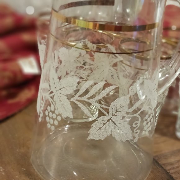 Bartlett and Collins Drinkware - Picture 5 of 7